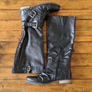 carlos santana riding boots